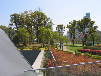 東京ミッドタウン　ガーデン